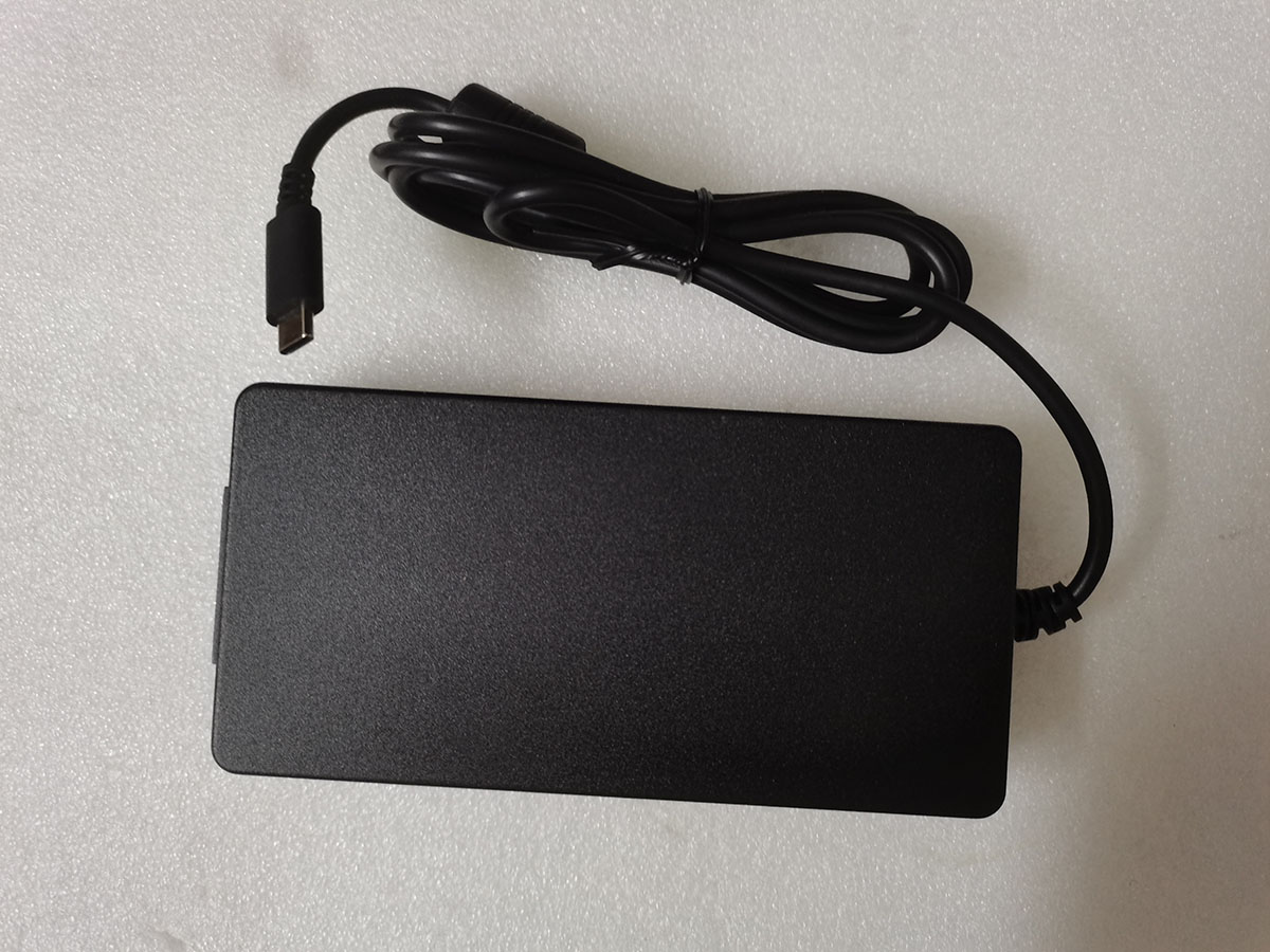 Adaptor AC USB Type-C 140W BAR - Pc Gaming News ulasan dan harga